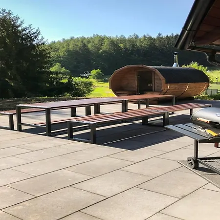 Near Bret With Sauna Prkenny Dul