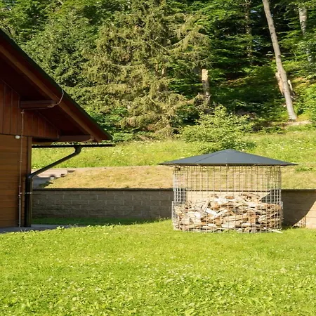 Near Bret With Sauna