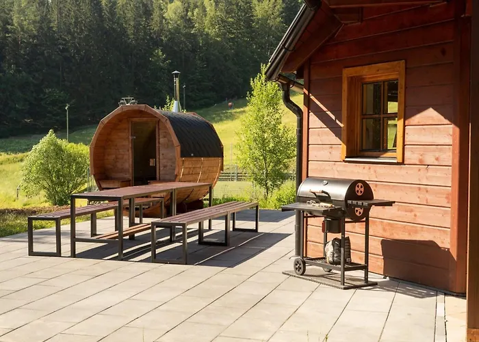 Near Bret With Sauna *